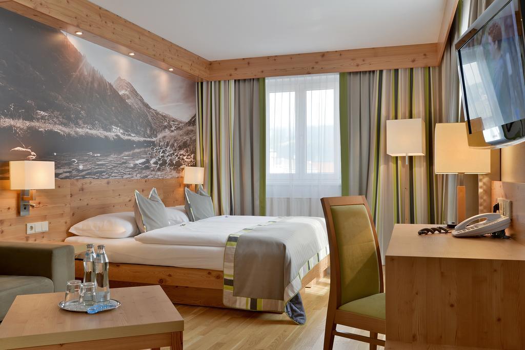 Hotel Goldener Adler Wattens Habitación foto