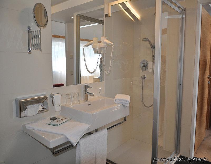 Hotel Goldener Adler Wattens Habitación foto